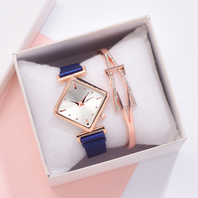 INS New Women's Square Toe Fashion Watch Set Alloy Band Women's Personalized Simple Quartz Watch in Stock