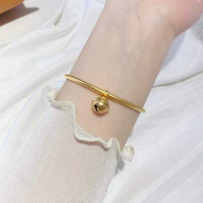 Ancient Style Heritage Frosted Simple Bracelet Wristband Bracelet Female Vietnam Placer Gold Little Bell Shape Pendant Thin Bracelet No Color Fading