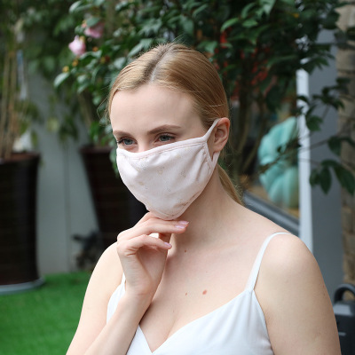 Small Floral Print Fashion Women's Autumn and Winter Style Mask Origin Supply Yiwu Factory in Stock Wholesale Dust Mask