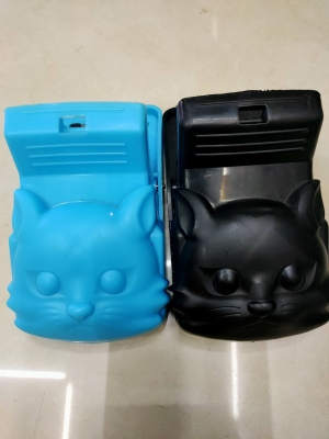 New Plastic Cat Head Fantastic Rat Extermination Product Green Black Blue Bite Power Full of Light Touch Hair Kitten Big Cat