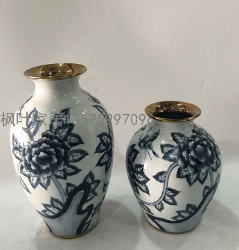 Chinese-Style Light Luxury Ceramic Storage Jar with Lid Decoration Blue and White Porcelain Decorative Jar Large Living Room Wine Cabinet Soft Decoration