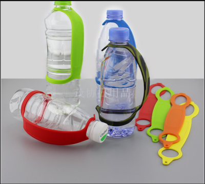 Outdoor Mineral Water Bottle with Silicone Water Bottle Lanyard Bottle