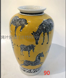 American Country Ceramic Storage Jar with Lid Decoration Hallway Living Room Dining Room TV Cabinet Soft Home Decoration Furnishings