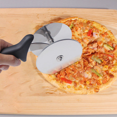 Creative Style Double Wheel Pizza Cutter Wheel Knife Kitchen Tools Stainless Steel Double Head Salad Cut Vegetable Chopper