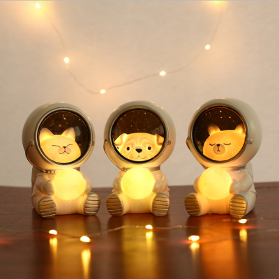 Creative Cute Galaxy Guardian Cute Pet Spaceman Small Night Lamp