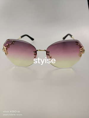 Fashion Sunglasses New Sunglasses Men and Women Similar Glasses Internet Influencer Street Snap Sunglasses 368-21018