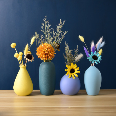 Nordic Morandi Color Ceramic Small Vase Flower Arrangement Decoration Living Room Restaurant and Cafe Decoration Vase Decoration