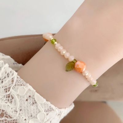 New and Refreshing Cute Strawberry Crystal Bracelet Elastic Rope Bracelet Student Goddess Essential Simple Fashion Style