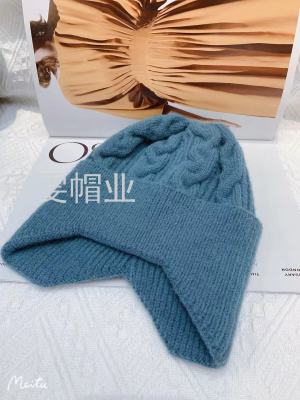 Fashion New Twist Earflaps Woolen Hat Cute and Small