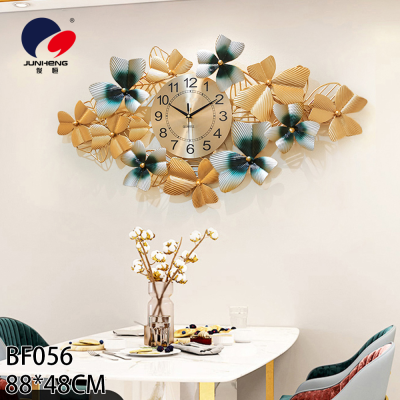Entry Luxury Home Clock Living Room Wall Clock Wall Decoration Background Wall Creative Metal Nordic Decoration Wall Hanging Art Pendant
