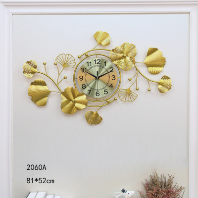 Yihong clock wall clock craft clock craft wall clock Art clock iron clock Peacock clock home decoration crafts watch