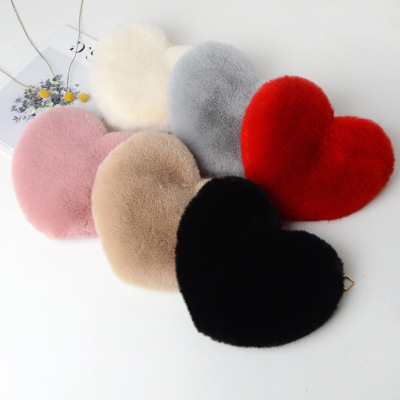 2021 Fashion Plush Heart-Shaped Bag Women's Chain Messenger Bag Love Shoulder Furry Valentine's Day Gift Coin Purse