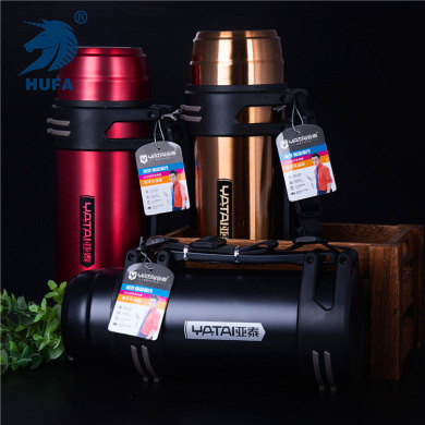Car Stainless Steel Thermal Pot Large Capacity Outdoor Thermal Cup Men and Women Kettle Travel Travel 2 Liters