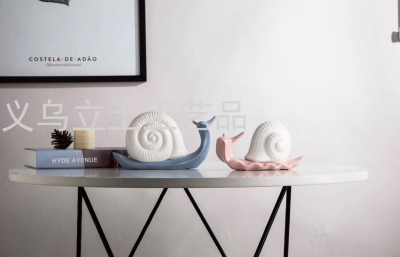 Gao Bo Decorated Home Home Decoration Ceramic Art Decoration Snail Two-Piece Set Couple Wedding Ceremony