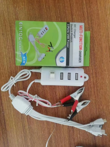 6-in-1 Clip Charger 3-Port Usb Charger with Switch Car Charger One-to-Five Charger