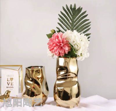 Nordic Style Ceramic Vase Irregular Creative Electroplating Gold Decoration Home Soft Decoration Flower Pot Flower Arrangement