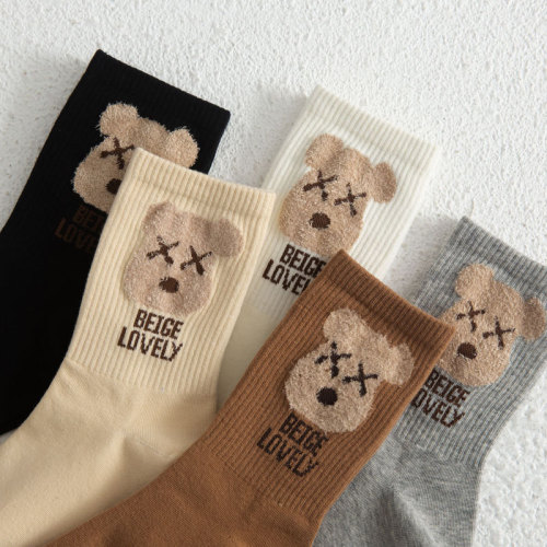 ins trendy autumn sports cartoon funny creative mid-calf socks women‘s japanese preppy style bear stockings