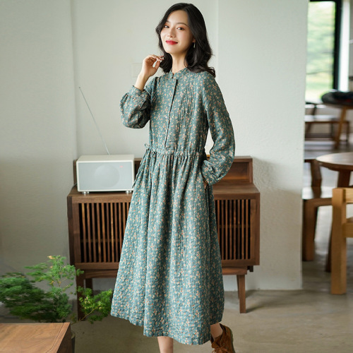 retro women‘s long-sleeved floral dress autumn and winter tight waist small temperament a- line dress wholesale