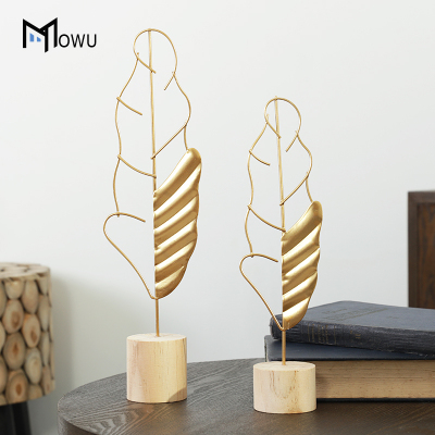 INS Entry Luxury Home Decoration Living Room Feather Ornament Nordic Iron Golden Leaves Niche Decoration Wine Cabinet Soft Decoration
