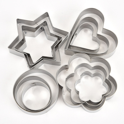 Stainless Steel Biscuit Mold Cookie Cake Flowers Mold Cartoon Heart-Shaped Flower Three-Dimensional DIY Baking Tool