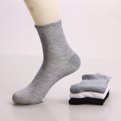 Factory Supply Cheap Man's Sports Socks Running Jianghu Socks Mid-Calf Socks Men's Solid Color Street Vendor Stocks Wholesale