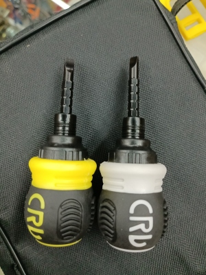 Crv Handle Two-Way Ratchet Telescopic Screwdriver Inch Half Screwdriver Carrot Head Lock and Load Spray