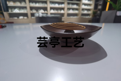 2021 Yunting Craft Triangle Dish Is on Sale