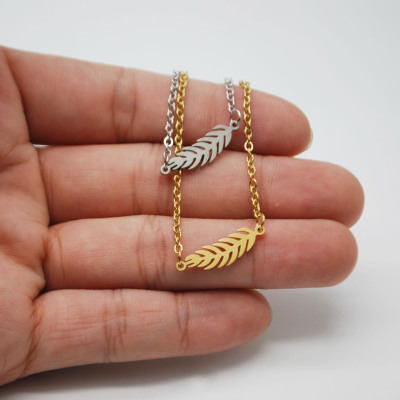 Factory Cross-Border Direct Leaf Titanium Steel Necklace Women's Fashion Stainless Ornament Feather Leaf Simple