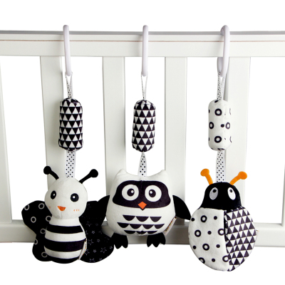 New black and white wind bell insect modeling bed hanging ba