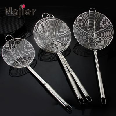 Factory Supplier Stainless Steel Wire Colander Multifunctional Binaural Double Hook Hot Pot Spoon Kitchen Noodles Strainer Deep Frying Spoon