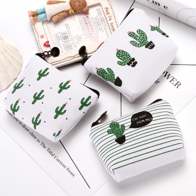 New Creative Canvas Coin Purse Triangle Cactus Coin Bag Key Earphone Data Cable Storage Bag