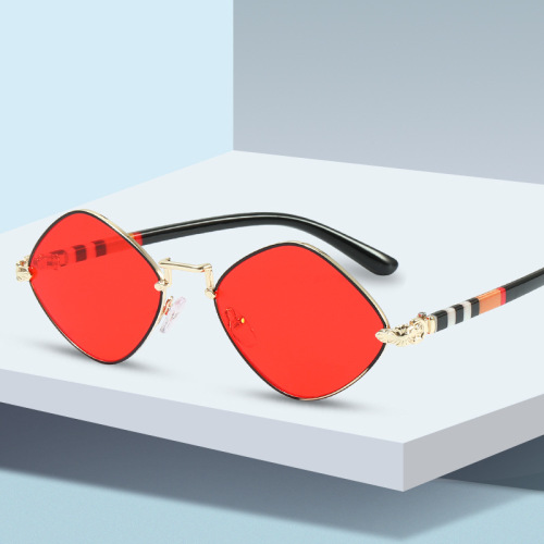 new cross-border small frame personalized sunglasses women ins europe and america wind metal retro fashion brand sunglasses men and women sun protection