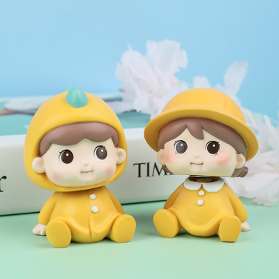 Cute Small Pair Creative Shaking Head Ornament Cartoon Cute Couple Doll Decoration Small Gift Resin Car Decoration
