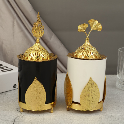 Fashion European and American Style Exquisite Hollow Geometry Golden Base Leaves Home Office Decorations Light Luxury Aromatherapy Stove