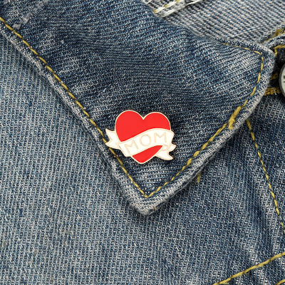 Creative Mom Love Brooch Mother's Day Gift Alloy Paint Pin Backpack Denim Collar Accessories Badge
