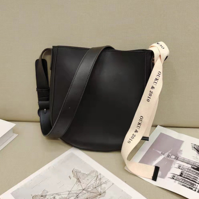 Yiding Bag 32829 New Korean Style All-Match Shoulder Bag Fashion Crossbody Underarm Bag