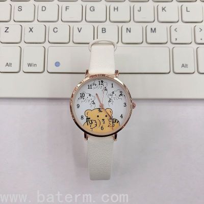 2022new Cute Fashion Little Tiger Watch Female Cute Tiger Male and Female Students Table Cartoon Quartz Watch Wholesale