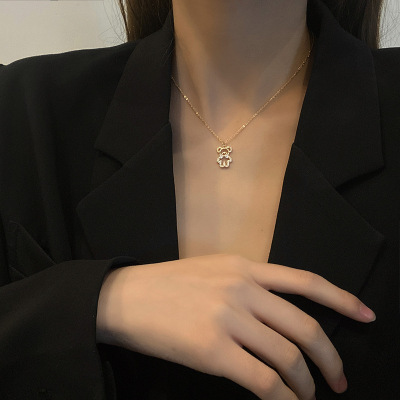 Dongdaemun Fashion Ins Style Titanium Steel Necklace Women's Simple Full Rhinestone Zircon Bear Clavicle Chain Cold Style Pendant