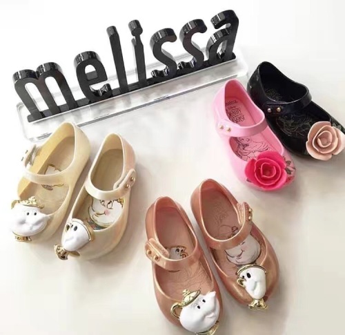 new melisa‘s same beauty and beast kettle cup children‘s sandals jelly shoes foreign trade shoes