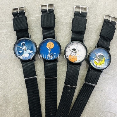 New Woven Belt Student Watch Cartoon Spaceman College Style Creative Quartz Watch