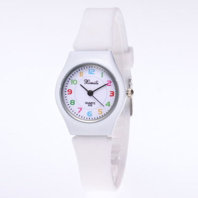 Korean Style Women's Watch Retro Lolita Fresh and Stylish Watch Female Student Small Dial Silicone Watch