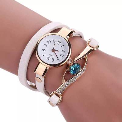 Amazon Wish New Fashion Women's Belt Three-Ring Winding Watch Sapphire Peacock Eye Quartz Gift Watch