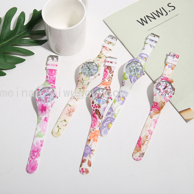New Pattern Women's Watch Ethnic Style Small Floral Geneva Silicone Wrist Watch