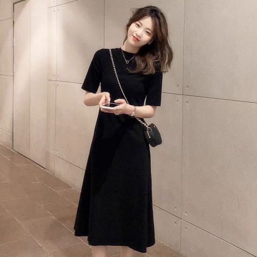 2022 new spring women‘s clothing french retro temperament slimming dress hepburn style black dress summer dress
