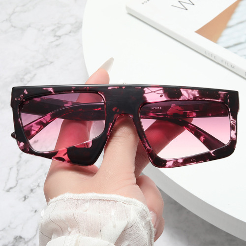 European and American Style Featured Striped Frame Sunglasses for Women INS Style Cross-Border Fashion Square Box Sunglasses UV Protection