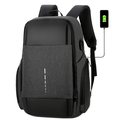 Casual Backpack Reflective Breathable Multifunctional USB Earphone Hole Business Men's Laptop Backpack