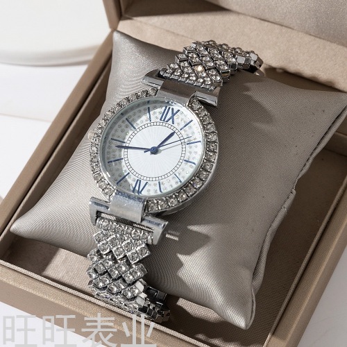 Hot New Luxury Roman Full Diamond Disc Women‘s Watch High-End Fashion Light Luxury Quartz Watch 