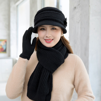 New Winter Mom Style Hat Women's Fleece-Lined Warm Middle-Aged and Elderly Hat Scarf Gloves Set Embroidery Knitted Hat