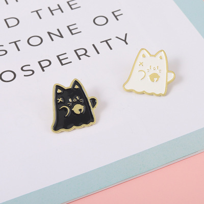 AliExpress New Animal Alloy Brooch Creative Cartoon Cute Black and White Ghost Cat Modeling Enamel Badge Accessories