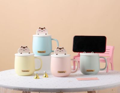 Squirrel Mobile Phone Holder Mug with Lid and Spoon Creative Office Drinking Glass Cartoon Ceramic Cup Female
